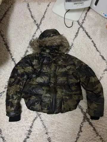 카모 패턴 퍼 후드 다운 자켓 n2b y2k 크롭 카모 무늬