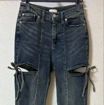 리젝시 컷 아웃 리본 데님 팬츠 블루