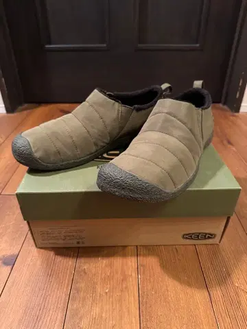 KEEN 슬립온 슈즈 올리브