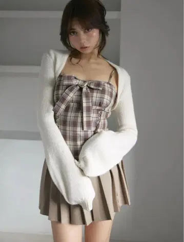 andmary Tyla 리본 세트 탑 브라운