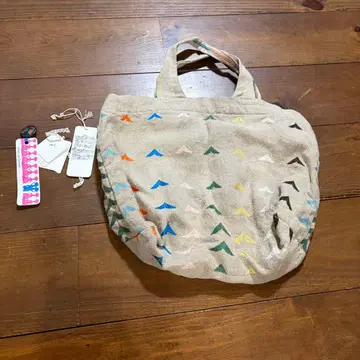 미나 페르호넨 토트백