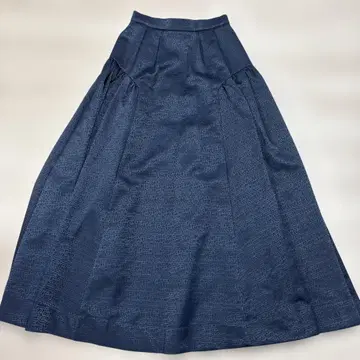 코코딜 네이비 롱 플레어 스커트