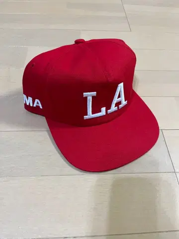oMA LA HAT 레드 야구 모자