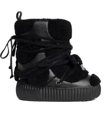 미사용 새상품 Yellow Shortboots 포장 완료