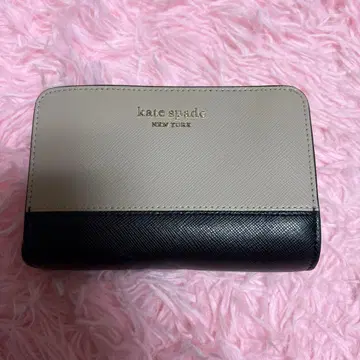 케이트 스페이드 이단 접이식 지갑
