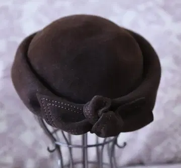 베레모 햇 다크 브라운 알프스 카와무라 장미 토크햇 원형