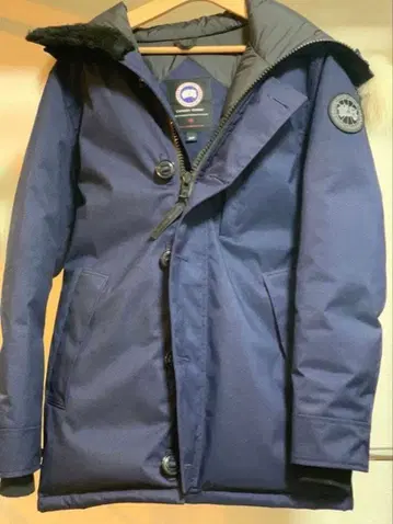 CANADA GOOSE 네이비 다운 자켓 XSYTP