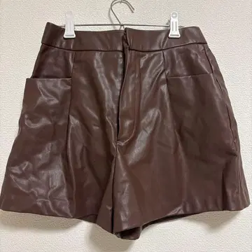 [ ZARA ] 브라운 인조 가죽 숏팬츠