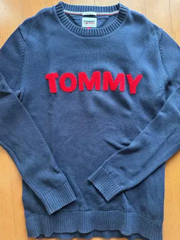 TOMMY 스웨터