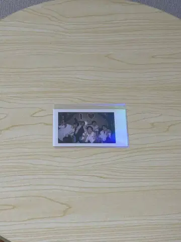 M!LK 굿즈 폴라로이드풍 트레이딩 카드