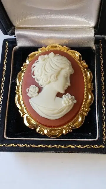 카메오 CAMEO 브로치 빈티지 새상품급 (케이스 포함).