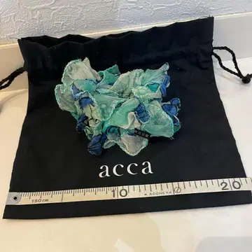 acca 블루그린 계열 스크런치