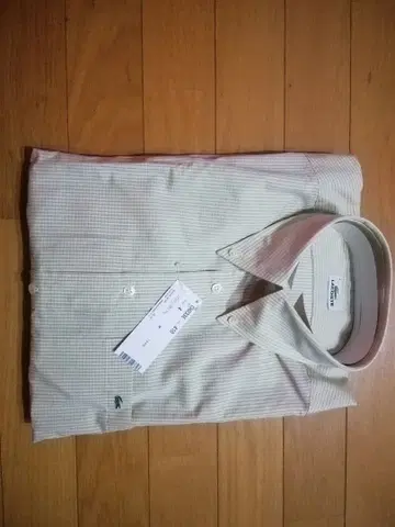 새상품 LACOSTE 체크 무늬 와이셔츠 사이즈 4