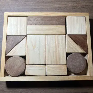 아이코니 쌓기 놀이 (IKONIH BUILDING BLOCKS)