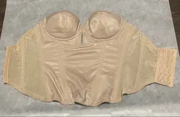 브라이덜 블룸 스트랩리스 코르셋 베이지