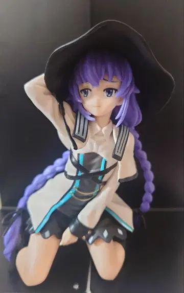 무직전생 록시 피규어