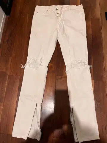 mnml 화이트 데미지 가공 스키니 데님