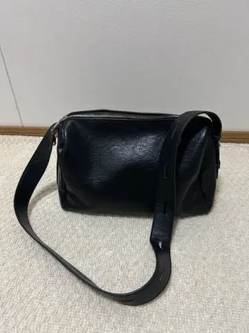 Auntie Rosa Holiday 인조 가죽 2WAY 스퀘어 백