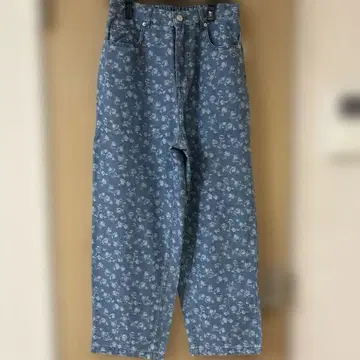 야마다야 정가 17,000엔 라이트 블루 팬츠