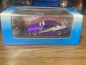 R34 SKYLINE 1:64 FUJI