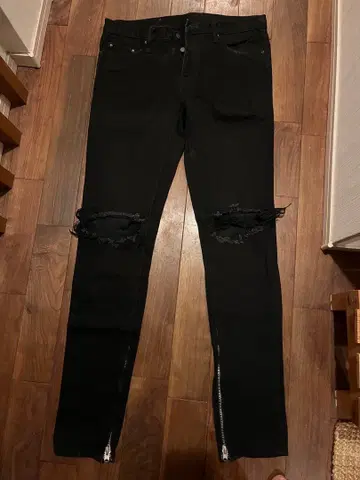 mnml 블랙 스키니 데님 무릎 데미지 30인치