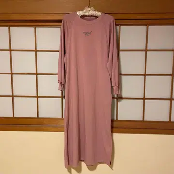 BAKUNE 맨투맨 여성용 롱 원피스 핑크 M TENTIAL