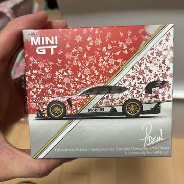 MINI GT Bentley Continental 크리스마스 에디션