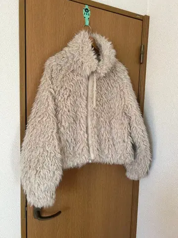 AIC 시어링 퍼 스탠드넥 블루종