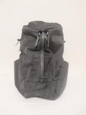 MYSTERY RANCH 그레이 백팩