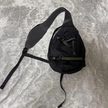00s archive Patagonia Sling Bag tech y2k