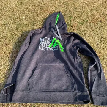 MOUNTAIN ATHLETICS 그레이 후드티