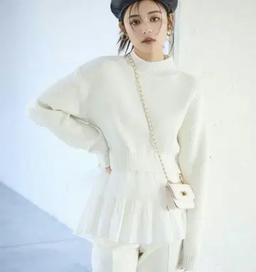 택 포함 새상품 리랜드트루 플리츠 레이어드 라메 니트