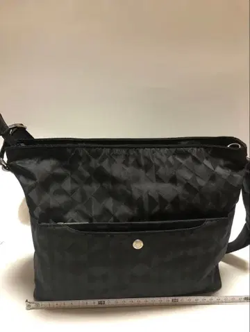 카나나 프로젝트 모노그램 기하학 패턴 숄더백