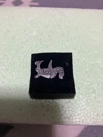 LOUDNESS 라우드니스 FC 정품 핀 배지 TAIJI XJAPAN