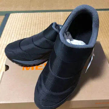 MERRELL 블랙 노바 스니커즈 모크 25.5cm 중고품 머렐