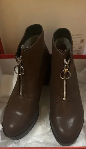 미사용 오리엔탈 트래픽 집업 부츠 23.5cm M 사이즈