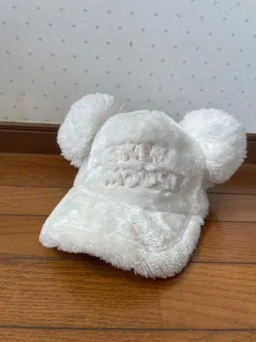 디즈니 모자 복슬복슬 캡