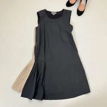 ROBERTA FURLANETTO 사이드 플리츠 턱 원피스