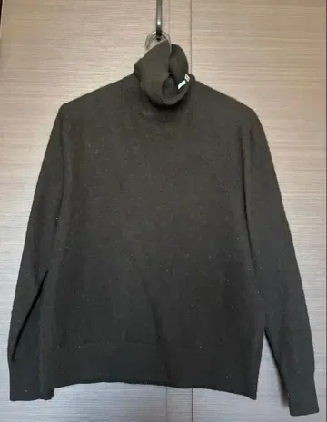캐시미어 UNIQLO 블랙 터틀넥 니트 긴팔
