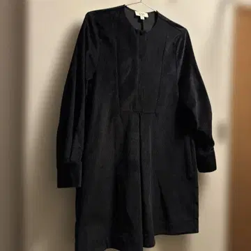 (576) COS 코듀로이 긴팔 무릎 기장 원피스 블랙 S 사이즈