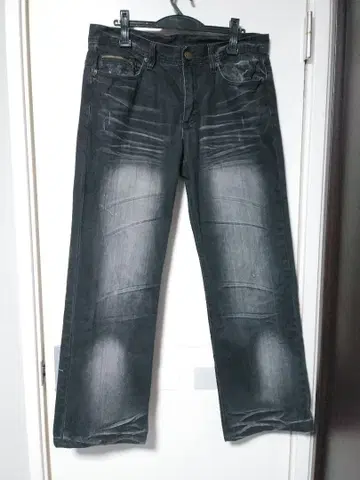 ARMANI EXCHANGE 블랙진/데님/구제 의류/33