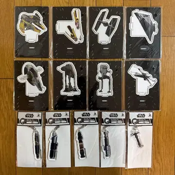 해피 복권 스타 워즈 E상 비클 아크릴 스탠드 F상 라이트세이버 키링