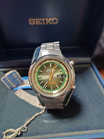 SEIKO 파이브 스포츠 데드스탁 제품
