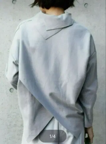 AMERI 비대칭 그레이 긴팔