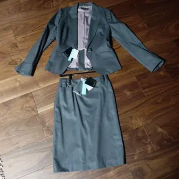 발수성 그레이 스커트 수트 36