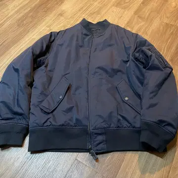 MA-1 플라이트 자켓 네이비 유니클로