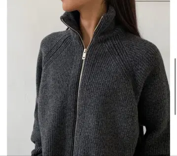 THE RERACS 블랙 집업 니트 스웨터