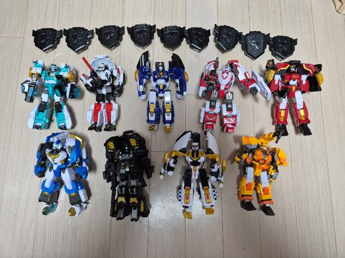 Mini Force Animal Tron Cora #로봇,#미니특공대,#변신,#변신로봇,#애니멀특공대 on Bunjang Global  Site.