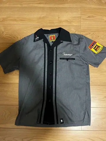 핑크 드래곤 크림 소다 티미 볼링 셔츠 그레이