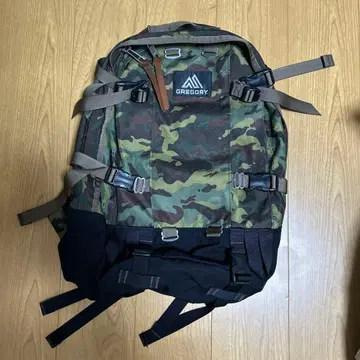 GREGORY 그레고리 데이앤하프 카모플라쥬 단종 컬러